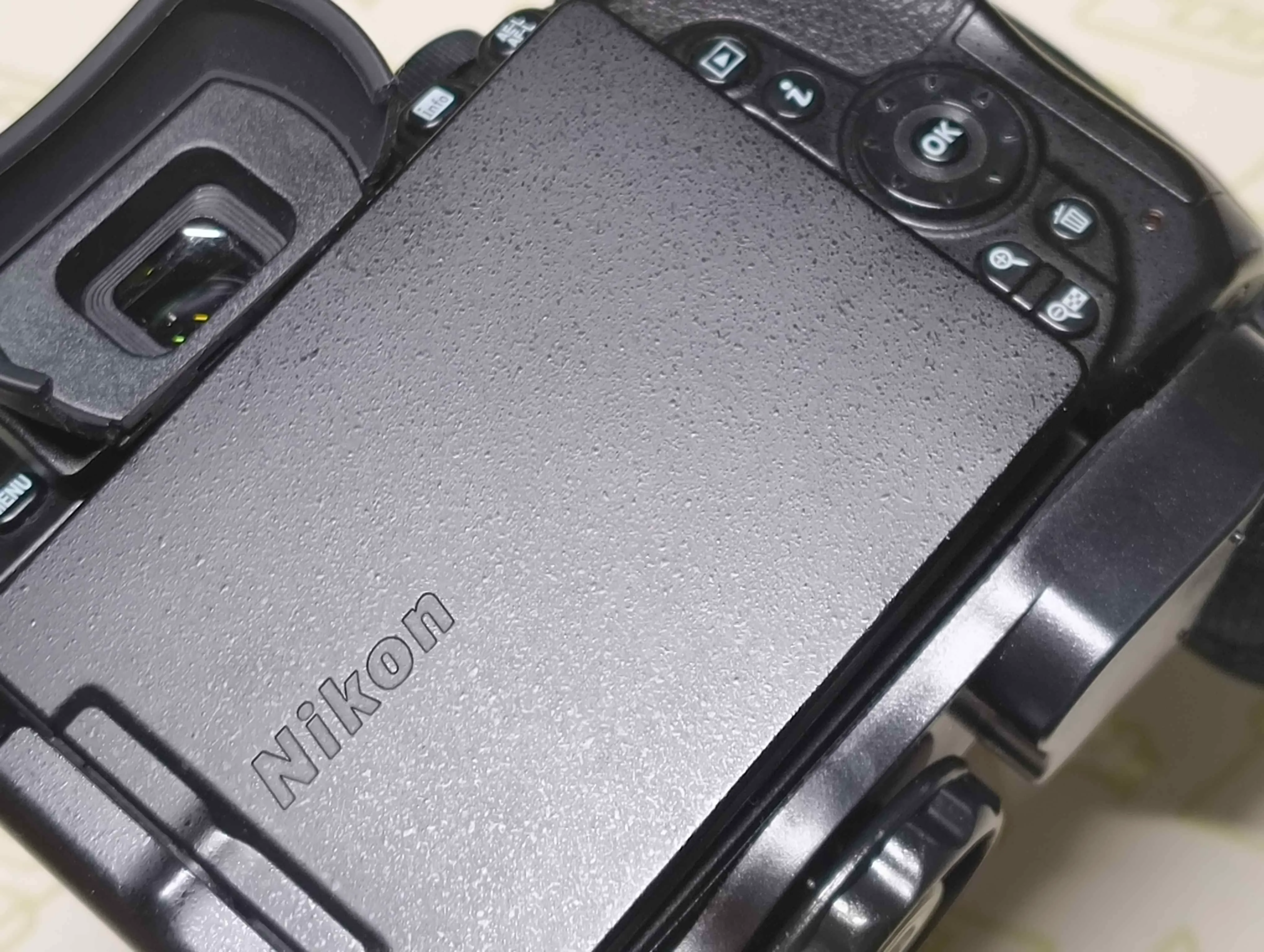 上下の干渉がなくなっている