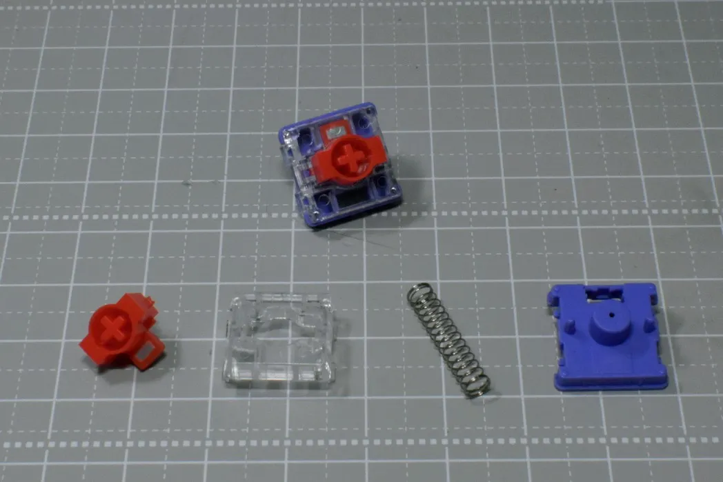 3.0±0.1mm 40±5gf PC-POM-PA66